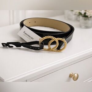 🏷️Francesca's Collections Glossy Black Belt w Gold Buckle Size S